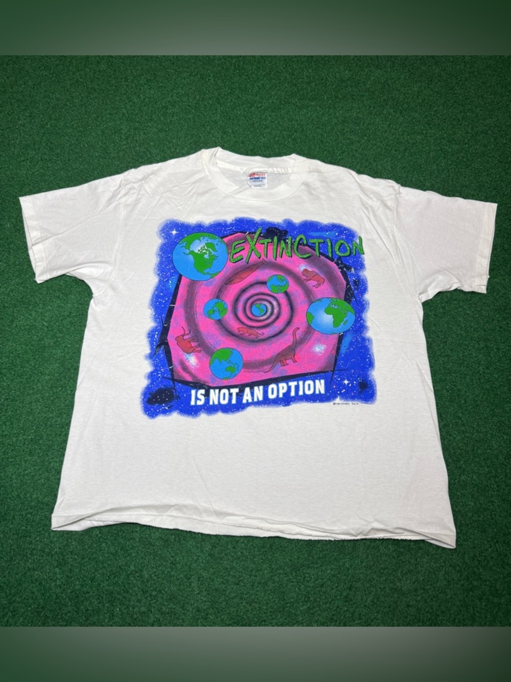 Extinct Is Not An Option Vintage Space Earth Animal Print 90s White XL T Shirt